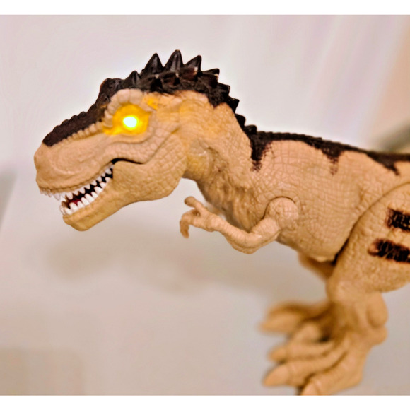 Dinosaur set of 3 T Rex Vintage Flashing eyes and Noise Jurassic Park - Picture 9 of 15